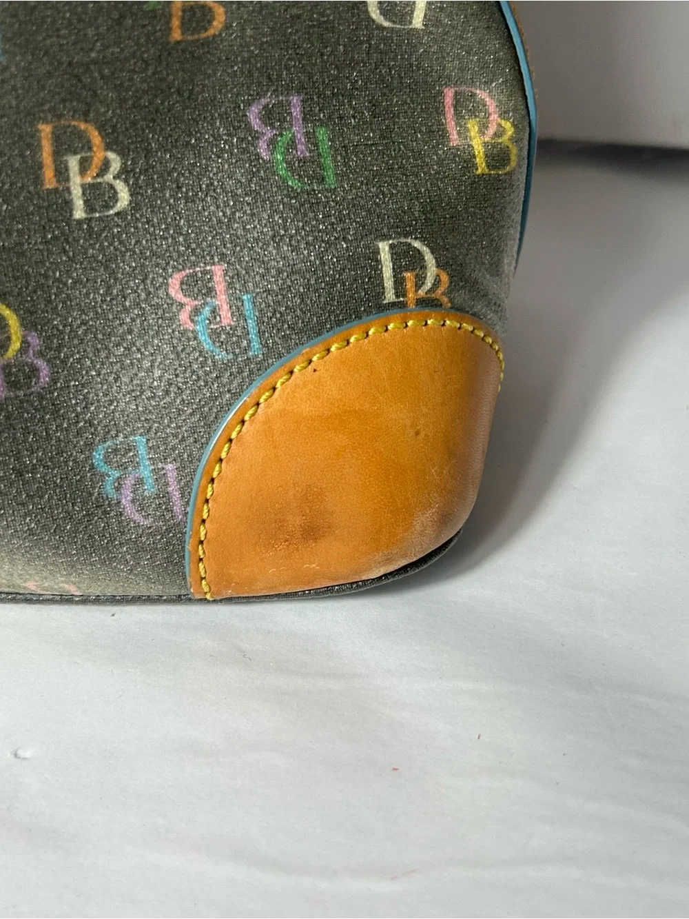 Dooney & Bourke ** this